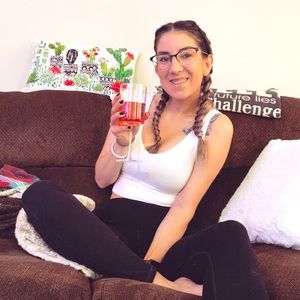 Meet your Posher, Kelly